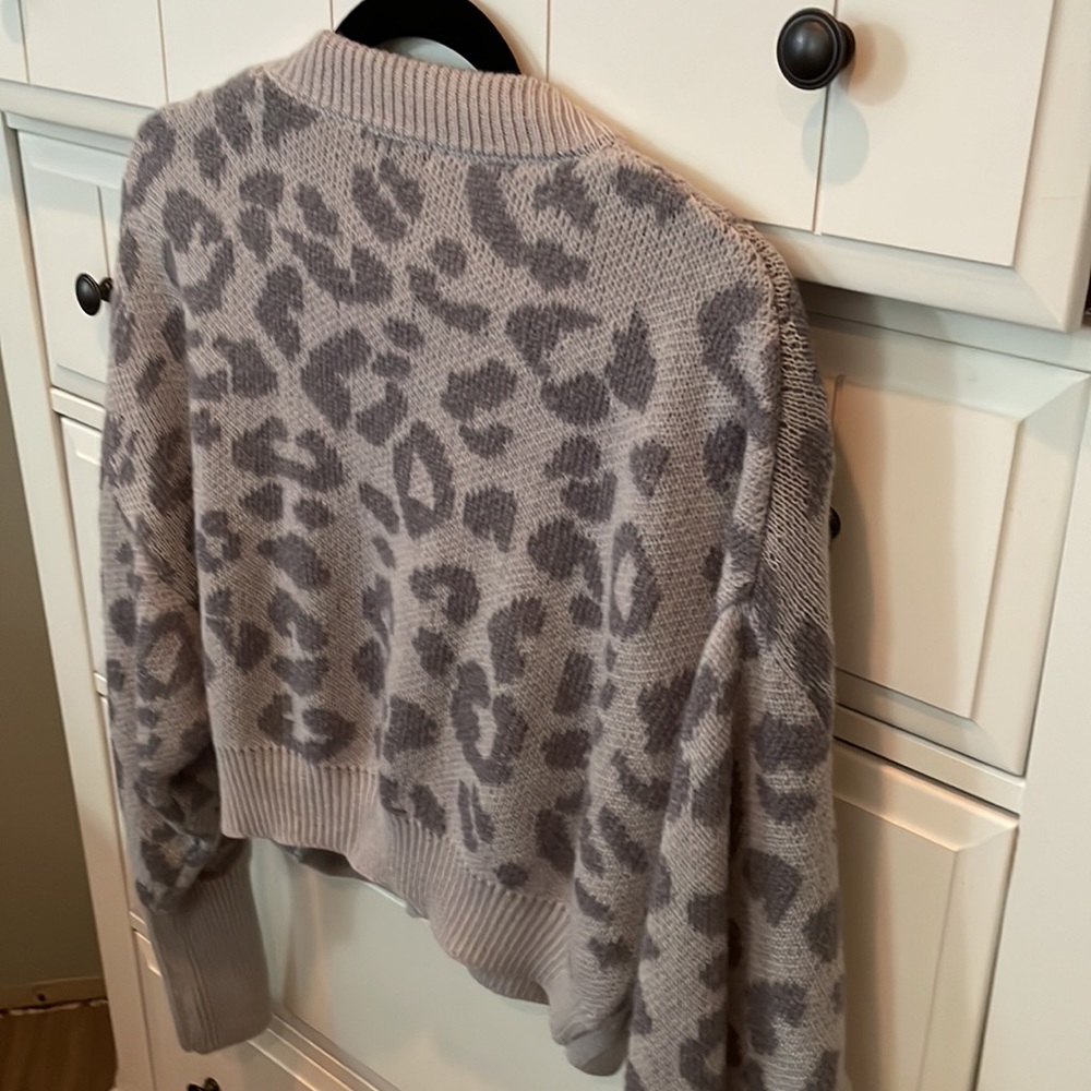 NWOT WILD FABLE SUPER SOFT RIBBED CARDIGAN in Light/Dark Gray, Size L - Picture 6 of 7